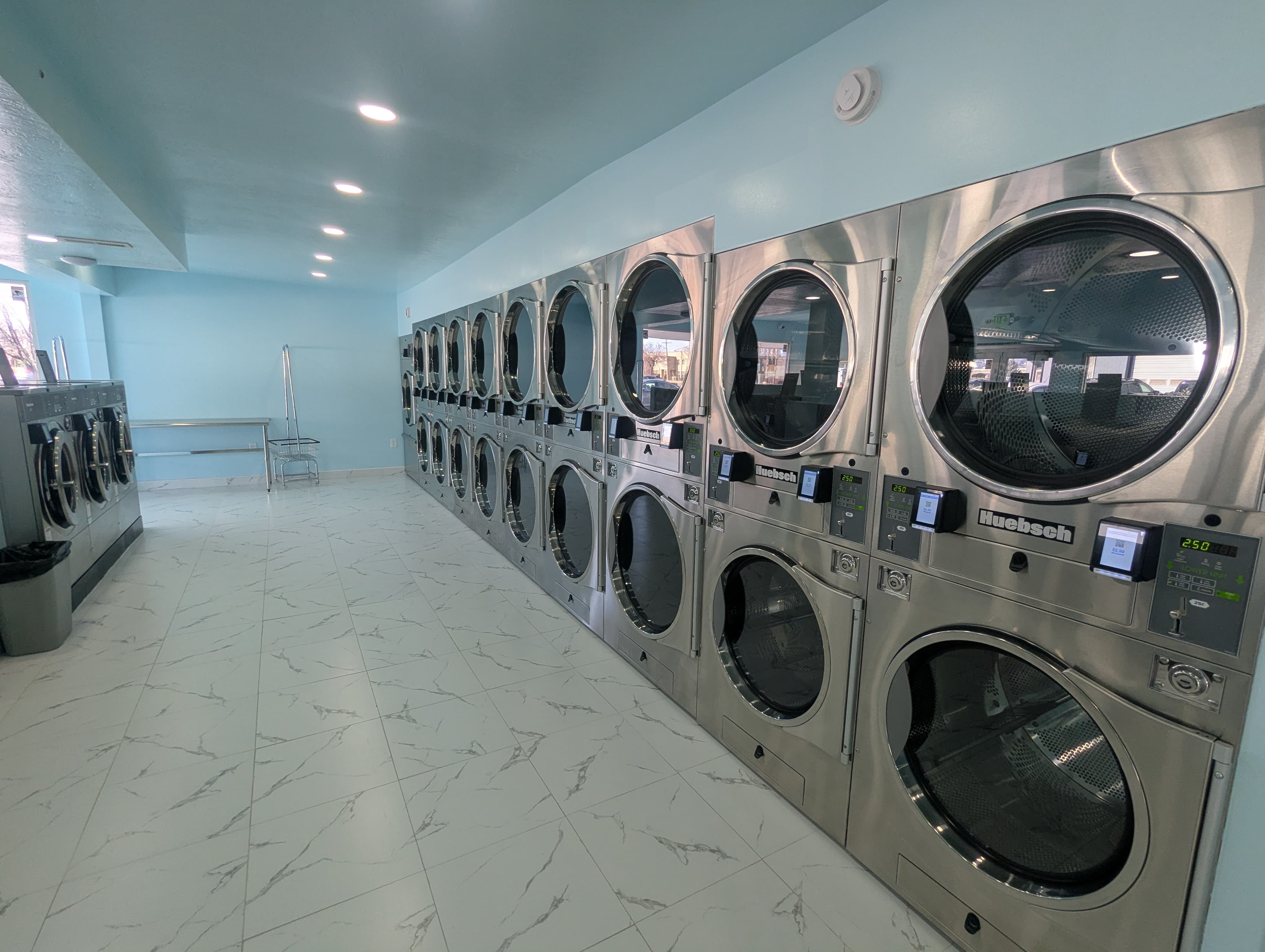 Midvale Express Laundromat